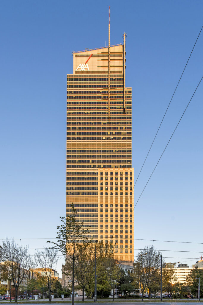 Warsaw Trade Tower - Globalworth