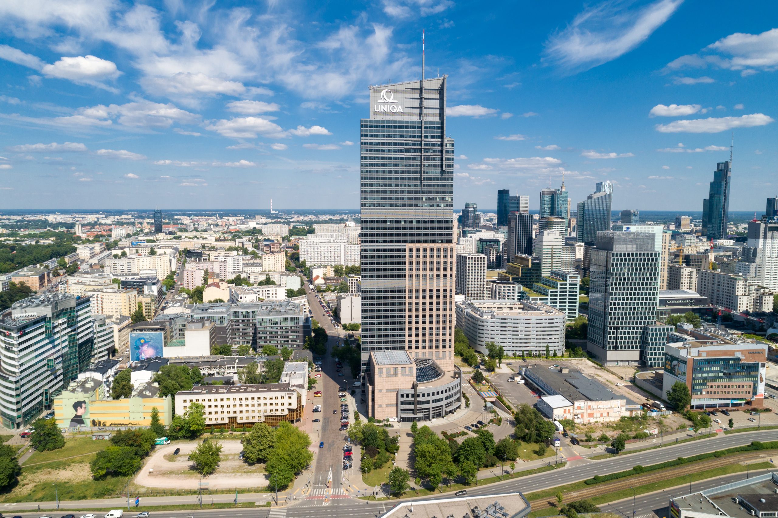 Warsaw Trade Tower - Globalworth
